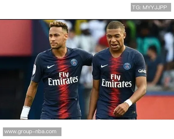 姆巴佩加盟皇马前告知巴黎球迷团体主席其决定引发热议