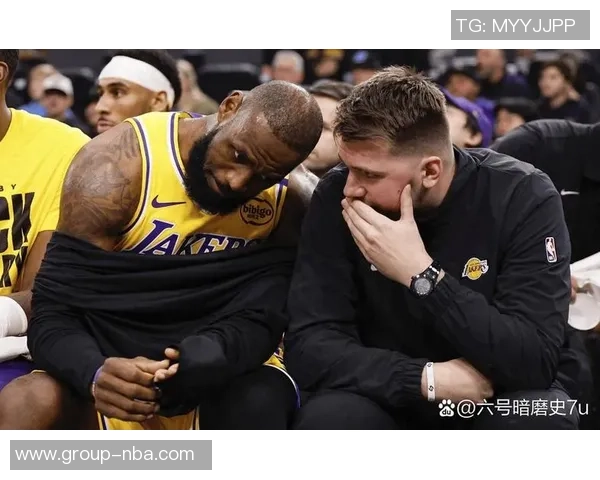 NBA精彩回顾雷霆大胜太阳湖人轻松战胜独行侠快船击败灰熊展现强势表现