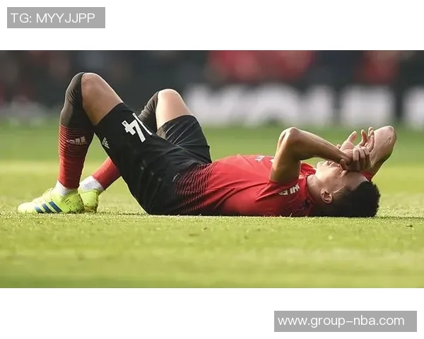 林加德与莱切特场上冲突激烈双方互推互搡引发热议